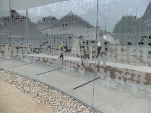 "בית האמנות S" / שיתוף פעולה בין האוצרת יוקו הסגאווה, הארכיטקטית קזויו סג'ימה והאמן יוקינורי ינאגי. אינוג'ימה. צילום: אושרת דותן