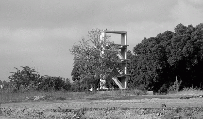 08-מתוך האין