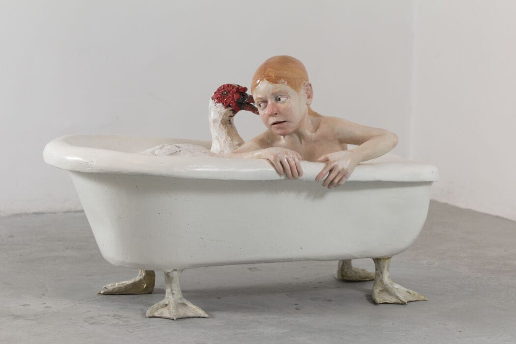 ורד אהרונוביץ', ללא כותרת, פיסול פיברגלס, 2012, קרדיט צילום מיכאל לירן